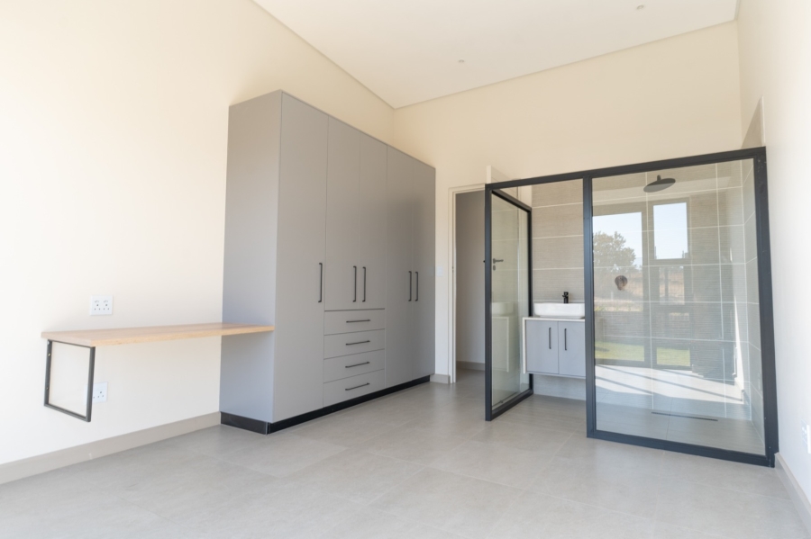 To Let 3 Bedroom Property for Rent in Helderzicht Eco Estate North West